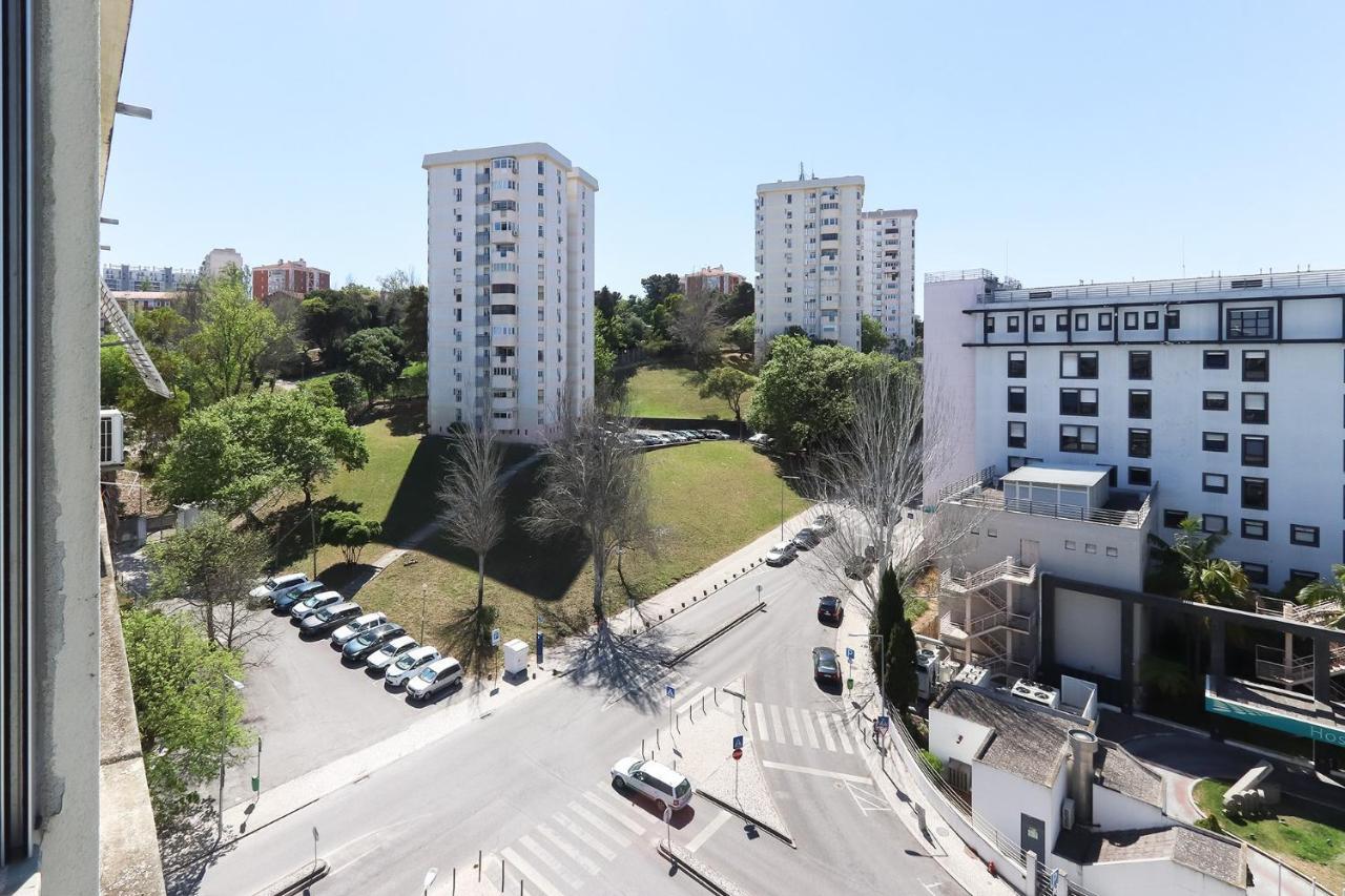 Lisbon Airport Earth Rooms By Homing Exterior photo
